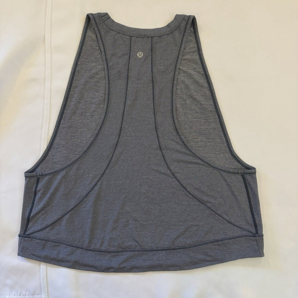 Lululemon Pace Perfect Tank Heathered Sterling Size 4 ? - Picture 6 of 8